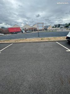 Parking extérieur réservé aux occupants à Saint-Herblain